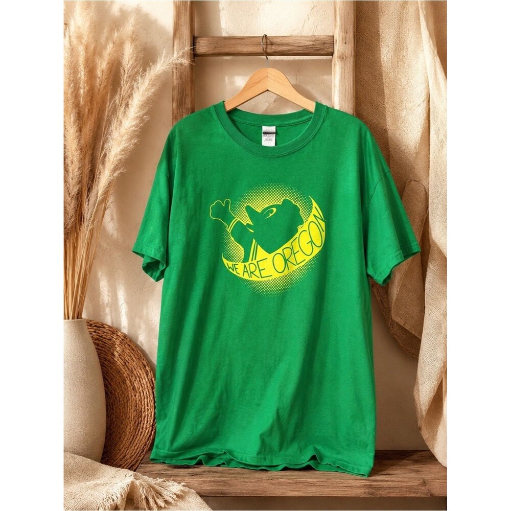  UO We Are Oregon Ducks Gildan Tee Shirt Alma Mater Size Large